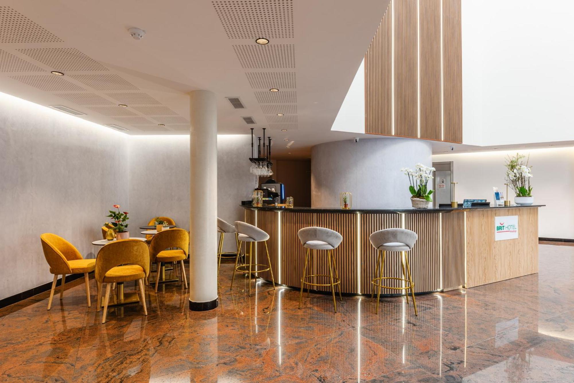 Brit Hotel Privilege Paris Rosny-Sous-Bois Dış mekan fotoğraf